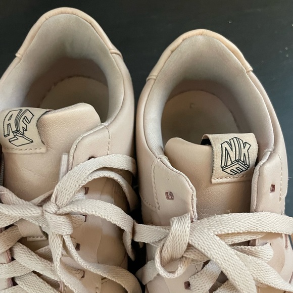 NIKE Air Force 1 “Pixel” in blush pink - Picture 6 of 12